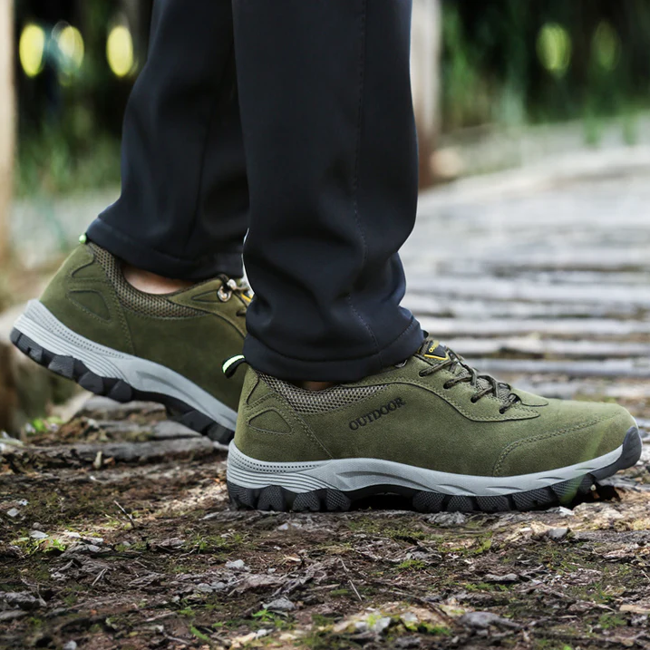 Bern - hiking boots