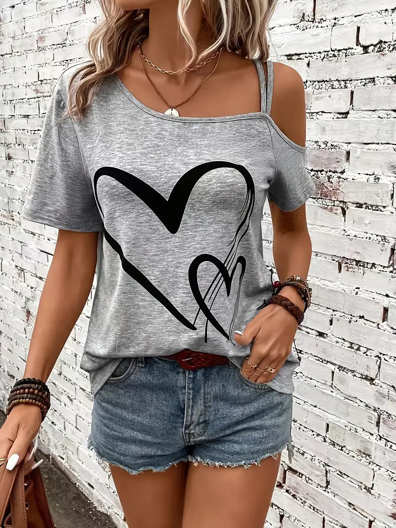 Jessamine – short sleeve top with heart print