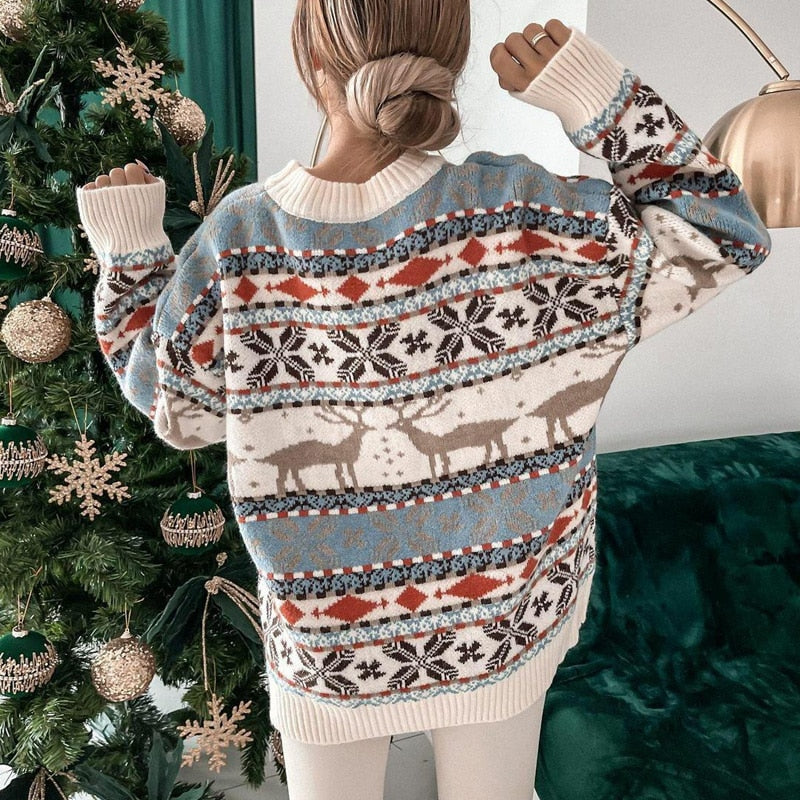 Ela - super cozy & warm women's sweater in a Christmas look