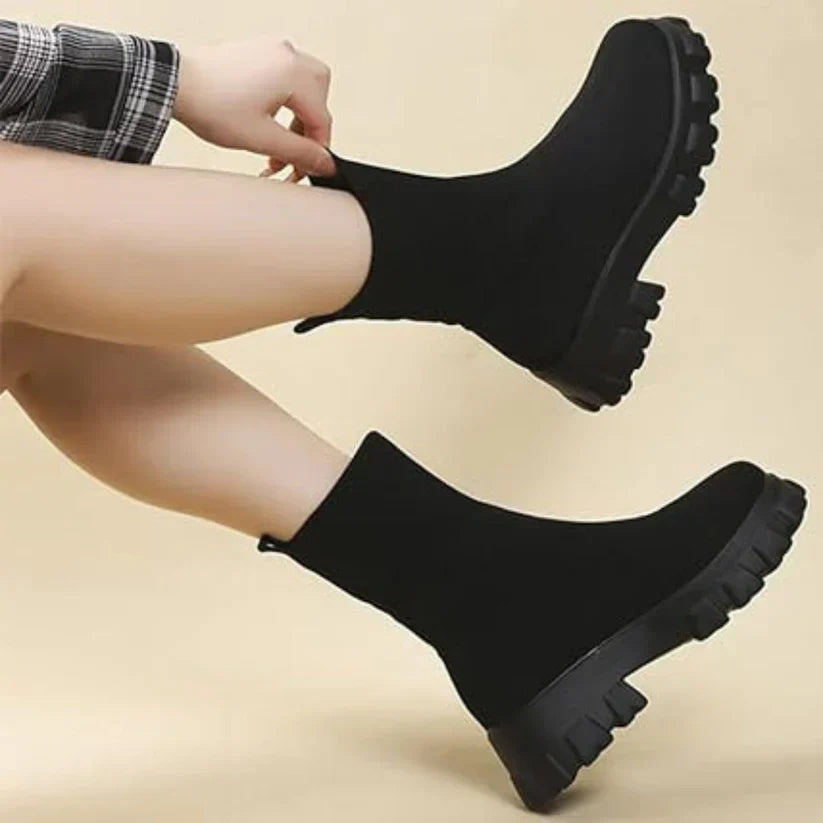 Phyllida - knitted ankle boots with trendy sole