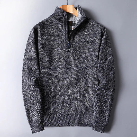 Comfortable men's knitted jumper with zip fastening