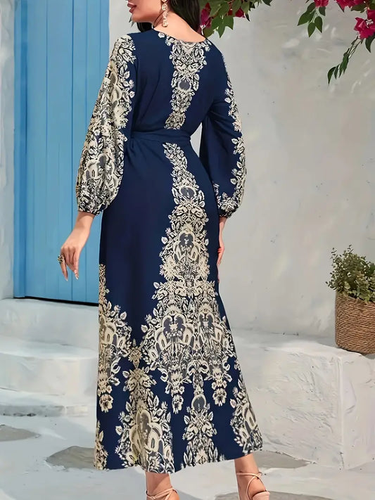 Mila – dress with ethnic floral print and round neck