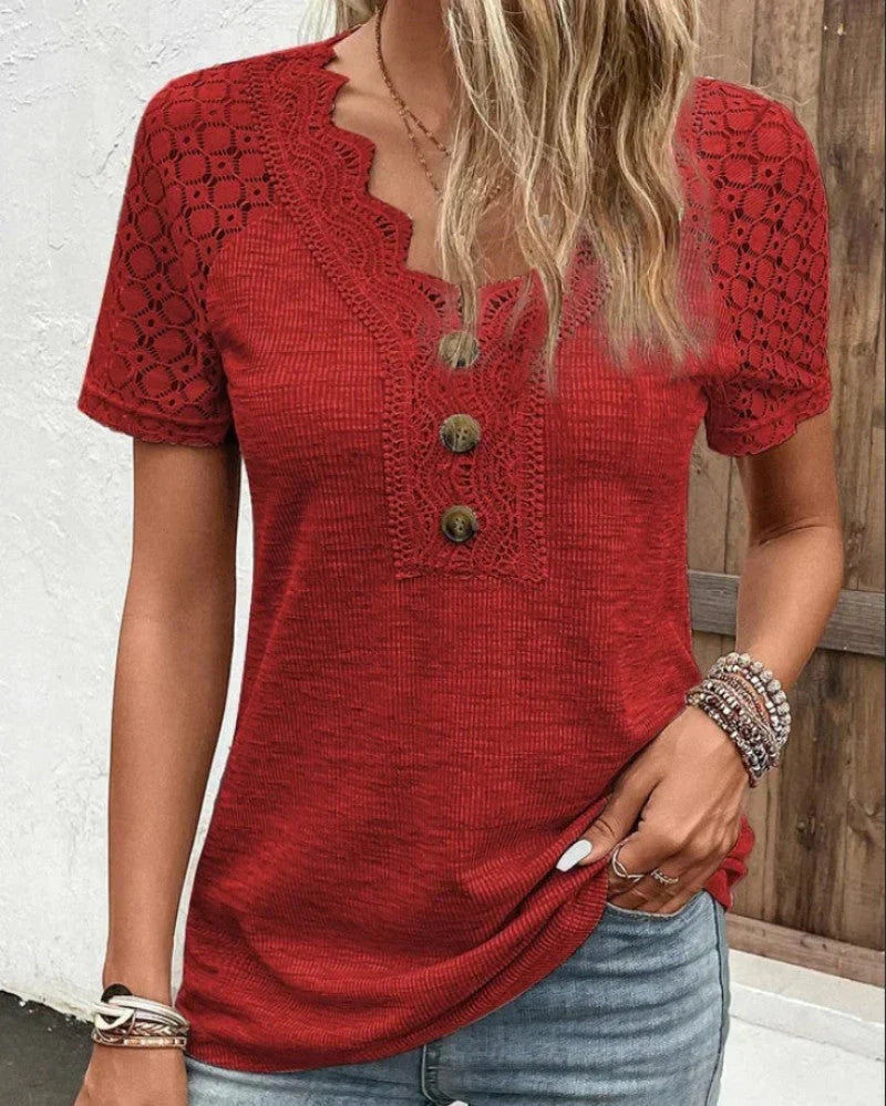 Laura – elegant allure lace t-shirt