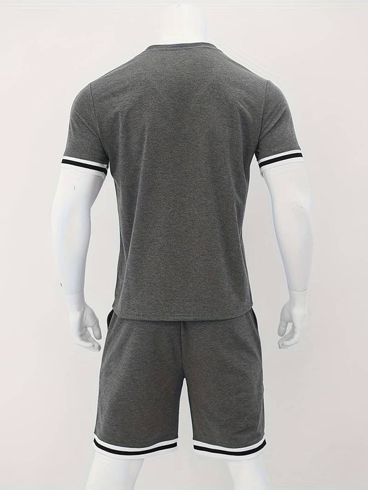 Thomas breathable striped t-shirt and casual shorts