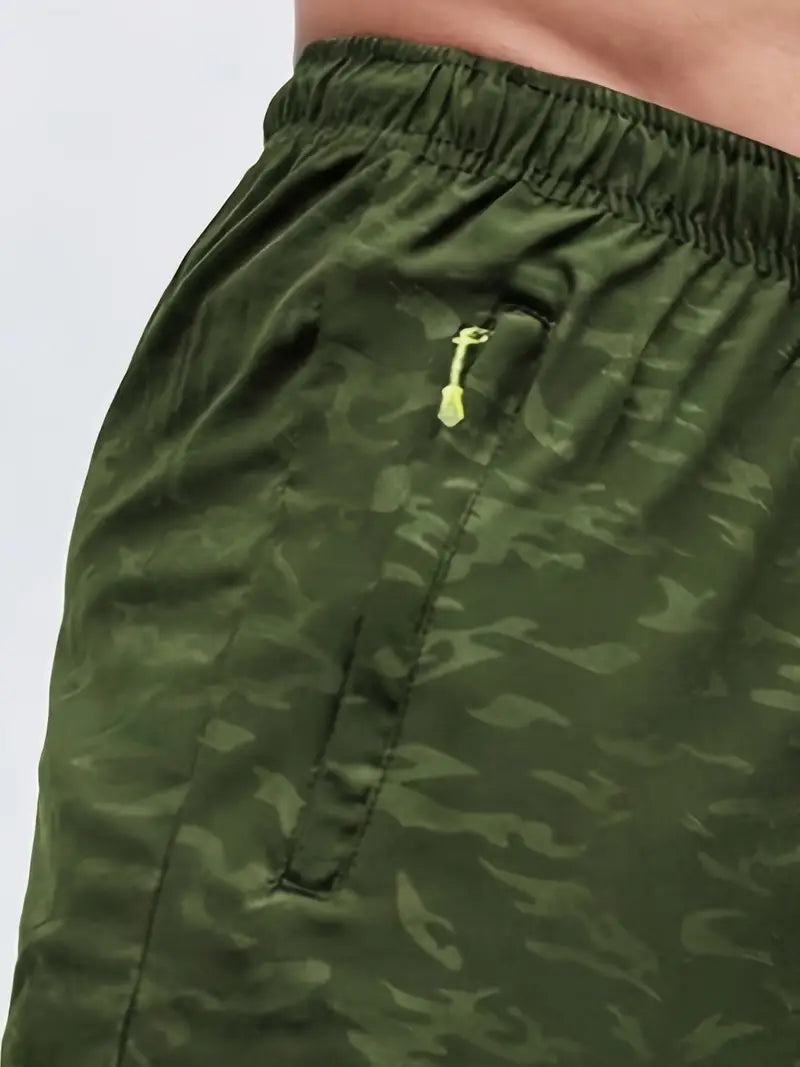 James – breathable shorts with zip pockets