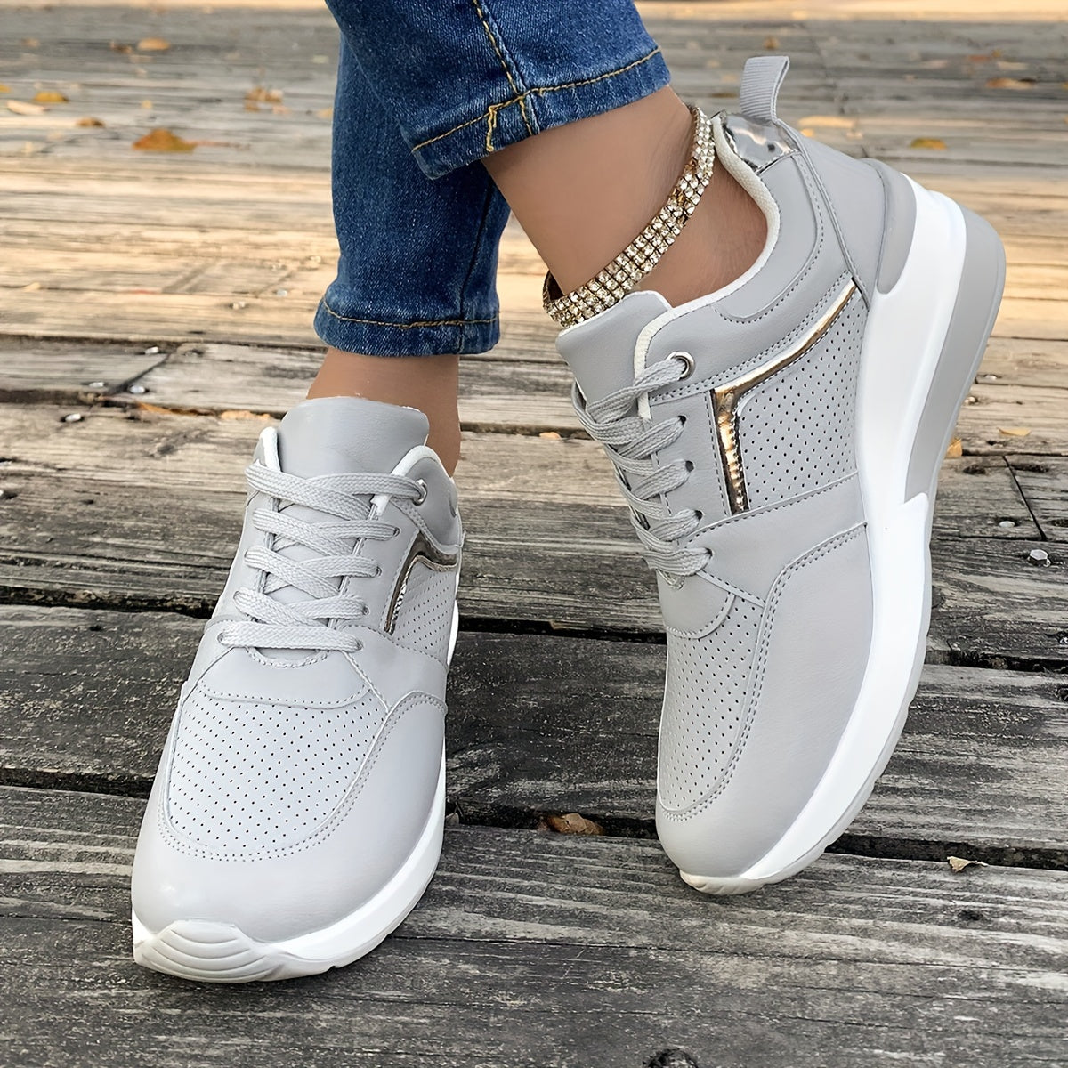 Casual Solid Color Casual Sneakers for Women | Perfect for Everyday Wear