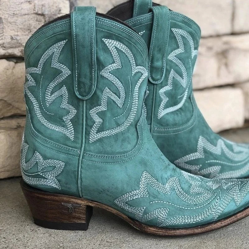 Lina - embroidered leather cowboy boots