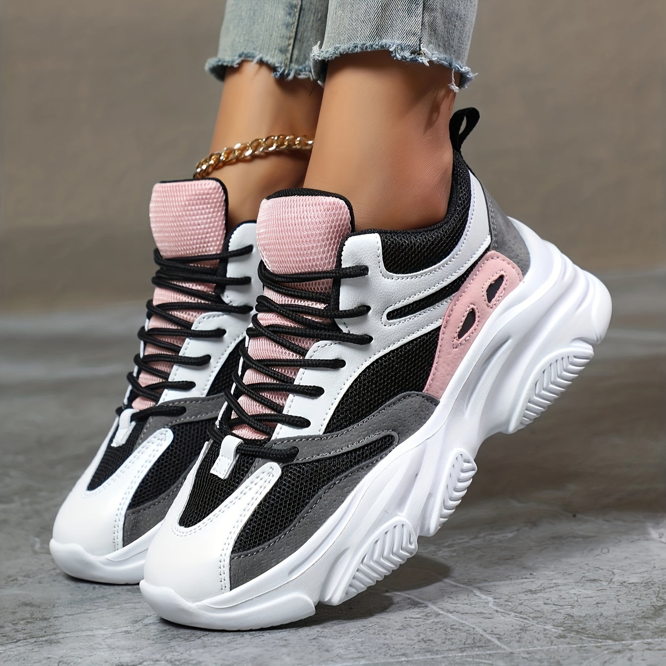 Stylish Thick Sole Shock-Absorbing Chunky Sneakers for Women | Comfortable Streetwear