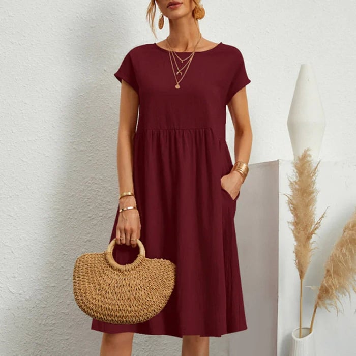 Hannah – cotton dress for women with a round neckline