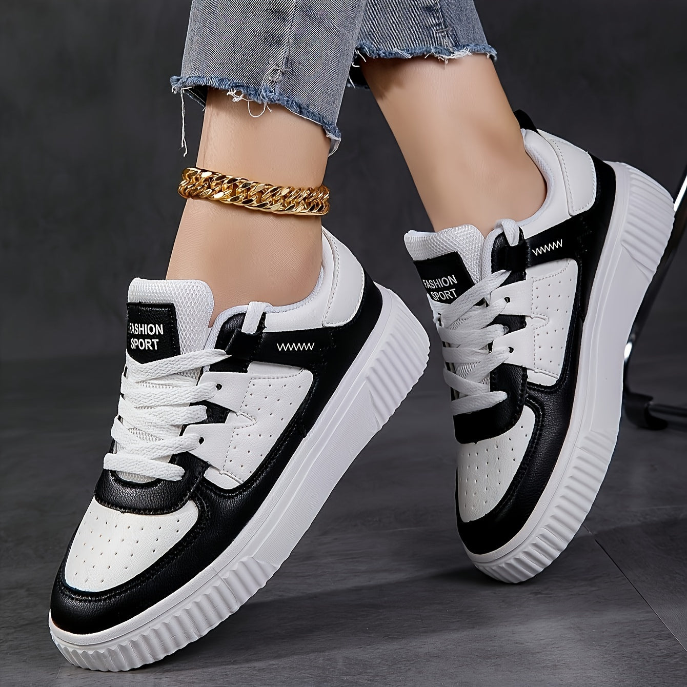 Stylish Colorblock Mesh Sneakers for Women | Ideal for Everyday Wear