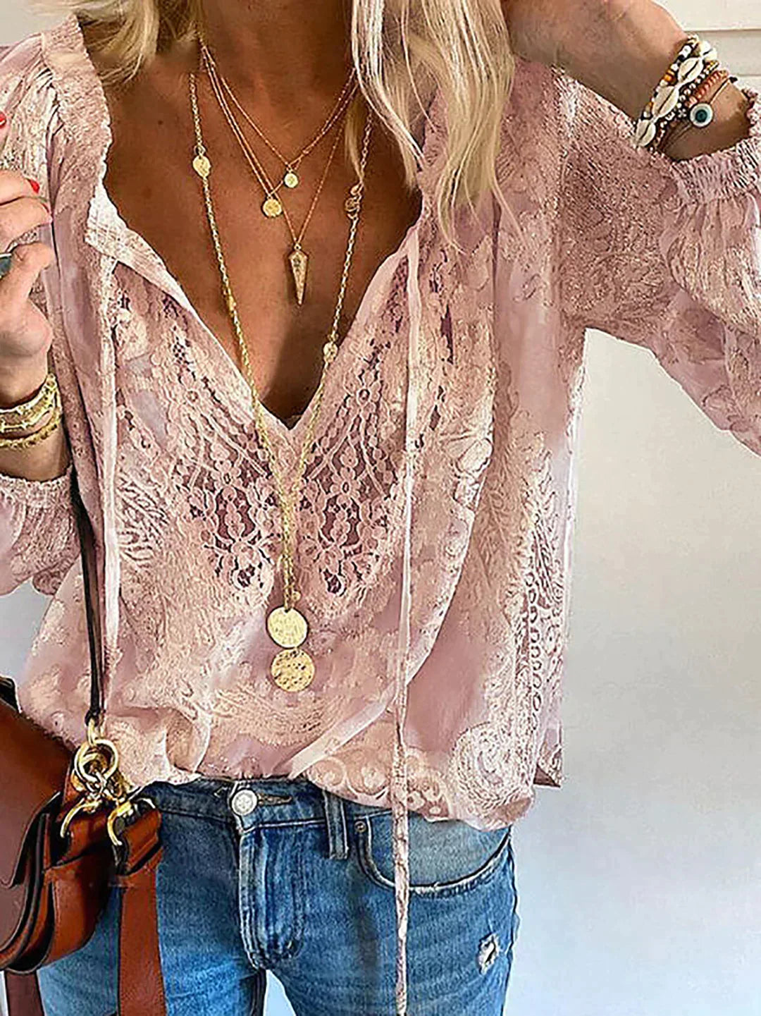 Lili - unique blouse with lace details