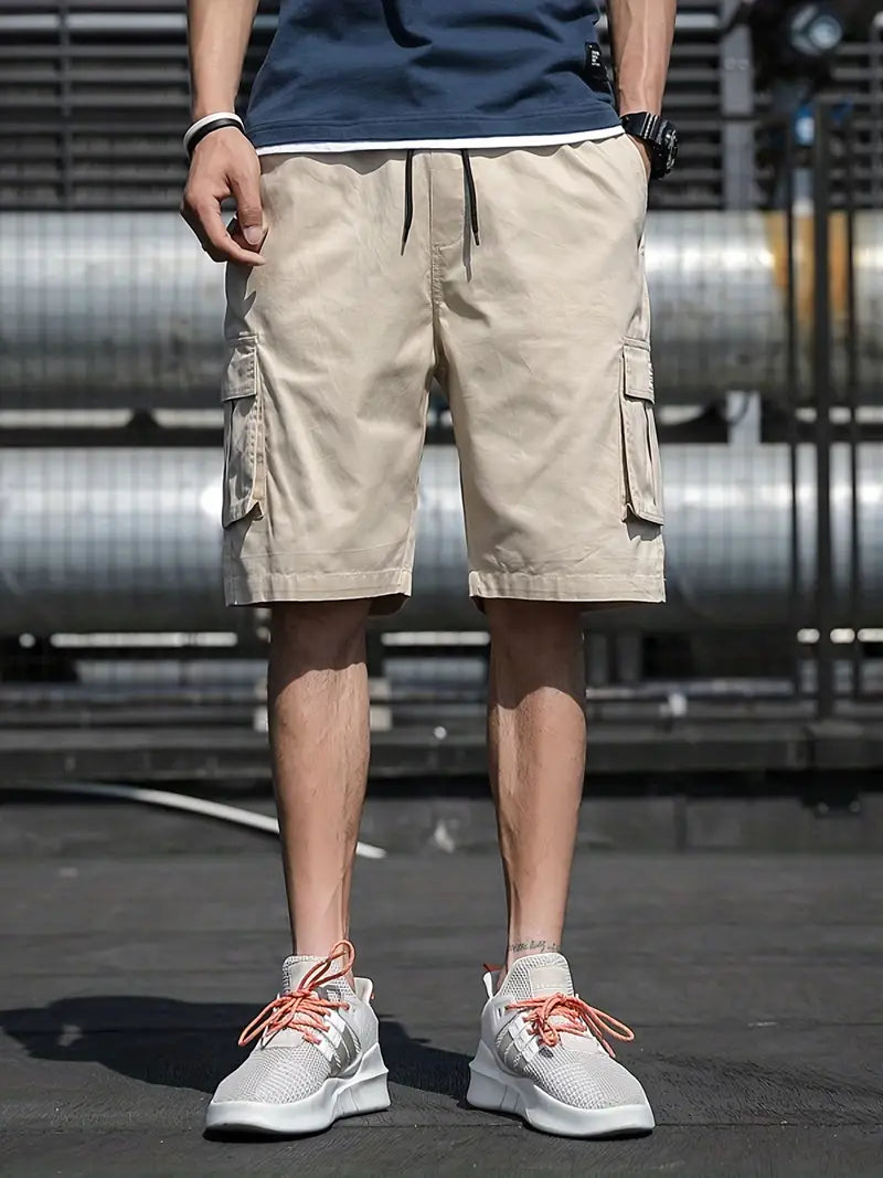 Logan - cargo shorts with multiple pockets and drawstring waist