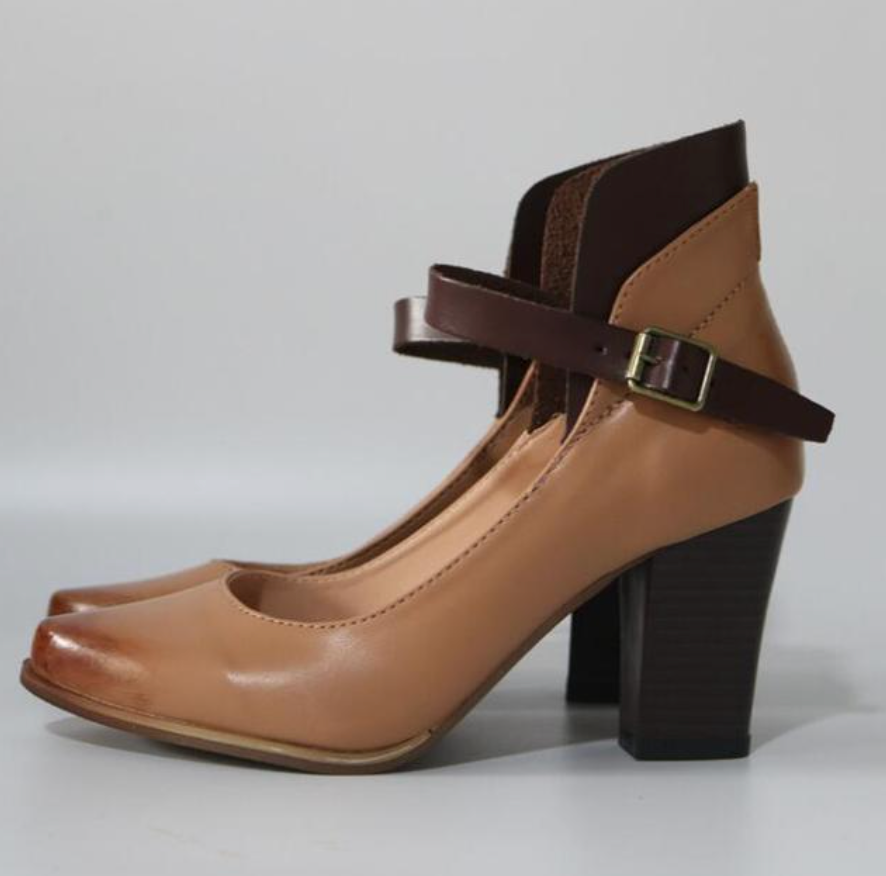 RIA - The comfortable and elegant shoe with a heel