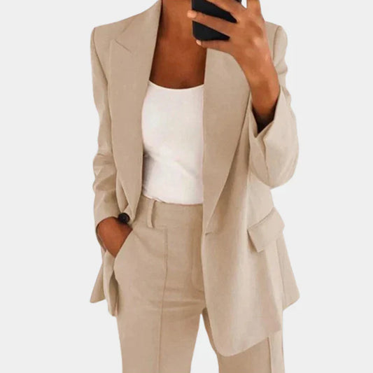 Stylish blazer set for women