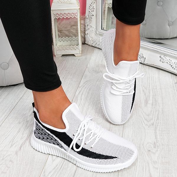 Mesh sneakers – breathable and non-slip