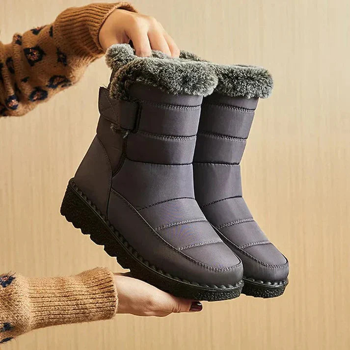 Verena – warm women’s snow boots