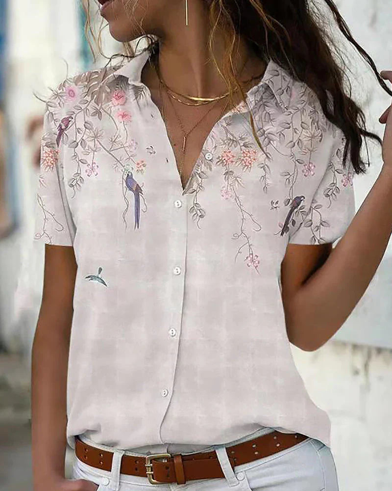 Elissa - chic blouse with floral pattern and classic collar