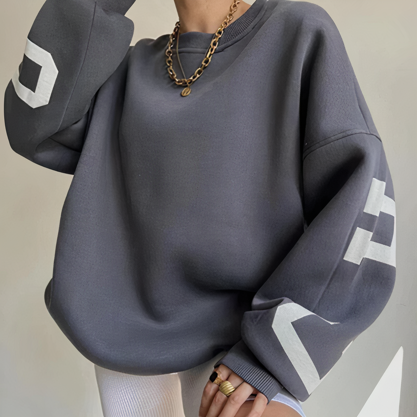 Classic oversized sweater – finley