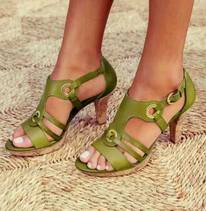 Mary - comfortable sandals with a heel