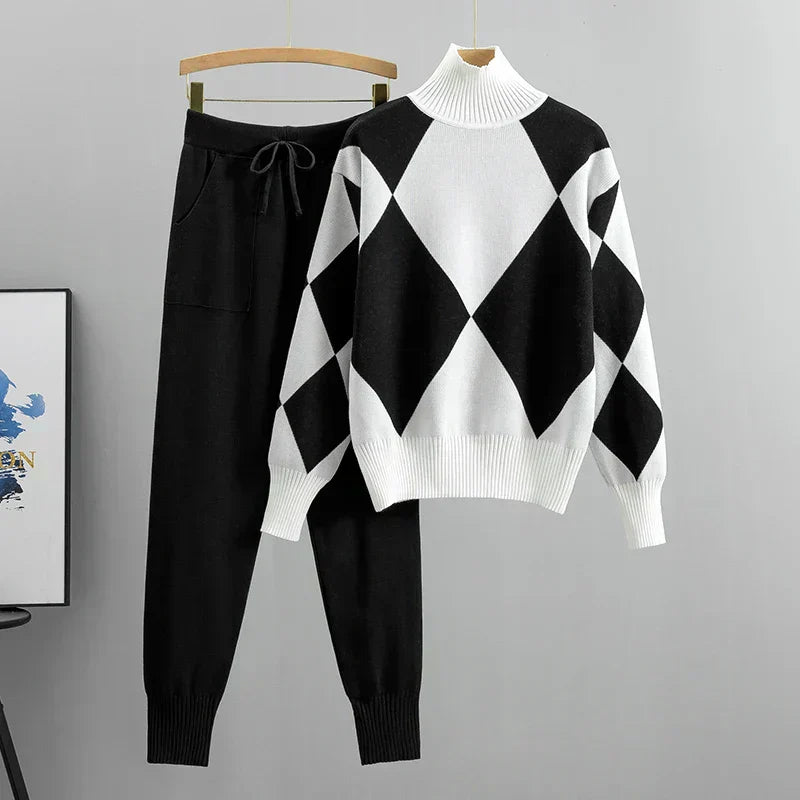 Quinn - elegant and stylish 2-piece set for women
