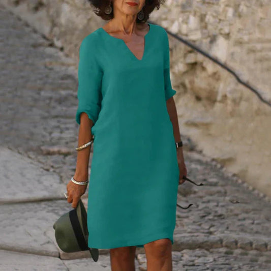 Sofia - green dress with v-neck