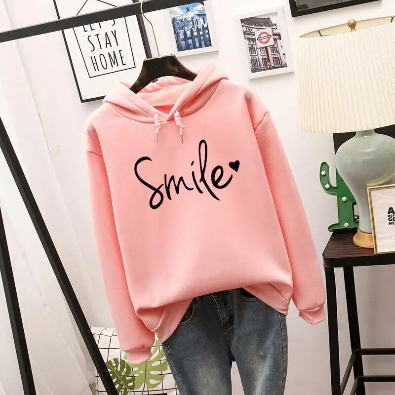 Graciela Hoodie | Comfortable "Smile" Graphic Hoodie