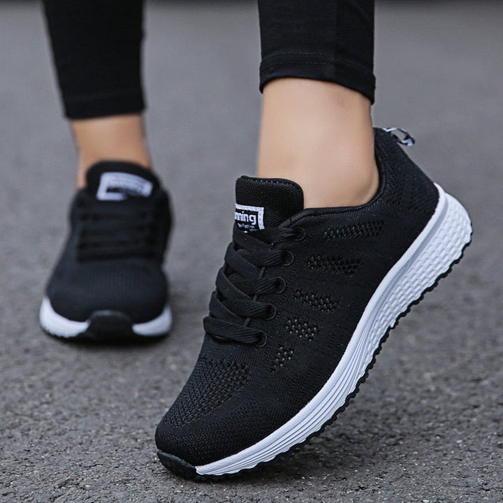 Ergonomic I leisure shoes for women