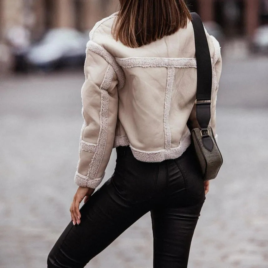 Stylish Retro Vegan Leather Jacket with Vegan Fur for Women | Perfect for Casual Days