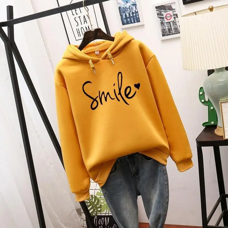 Graciela Hoodie | Comfortable "Smile" Graphic Hoodie