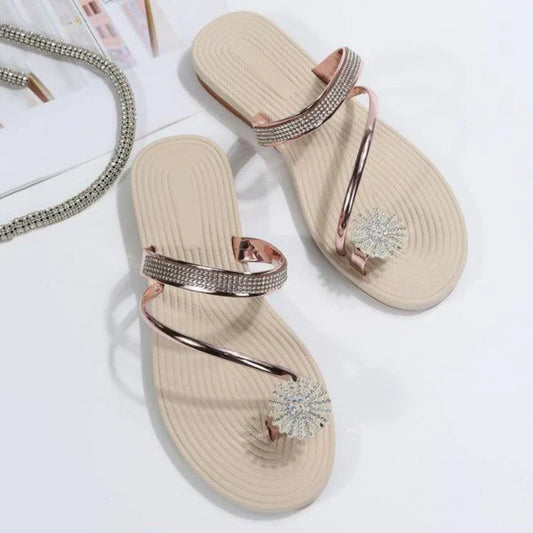 Aislee | sandals with a pattern of snowflakes