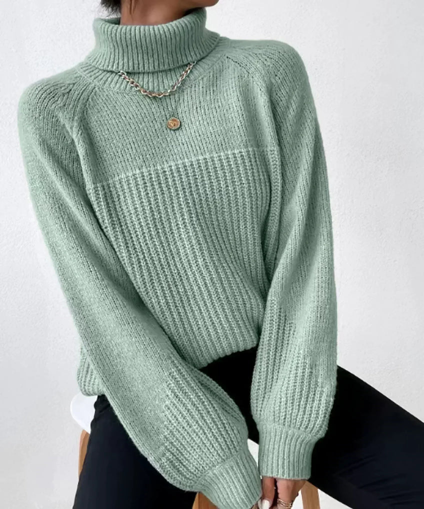 Blaire – warm knit turtleneck sweater for women