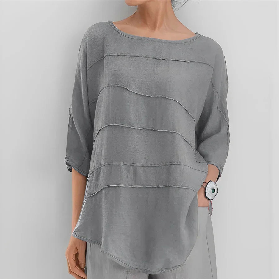 Bianca - comfortable loose-fitting blouse