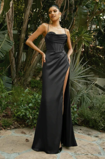 Hannah slim fit maxi dress with open rug and slit