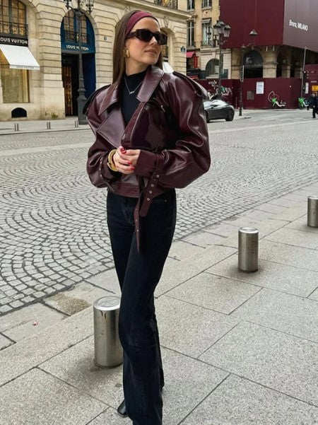 Short autumn-winter leather jacket for women