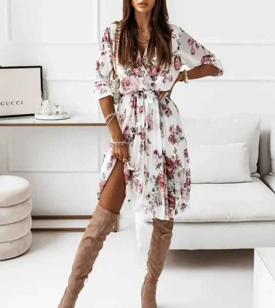 Amelia – dress with floral print