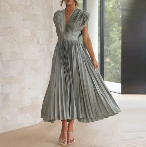 Darcey - v-neck maxi dress