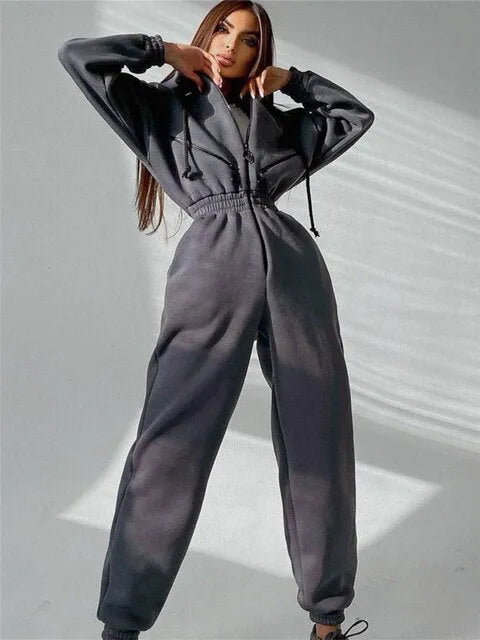 Winter jumpsuit: elegance and comfort for cold days