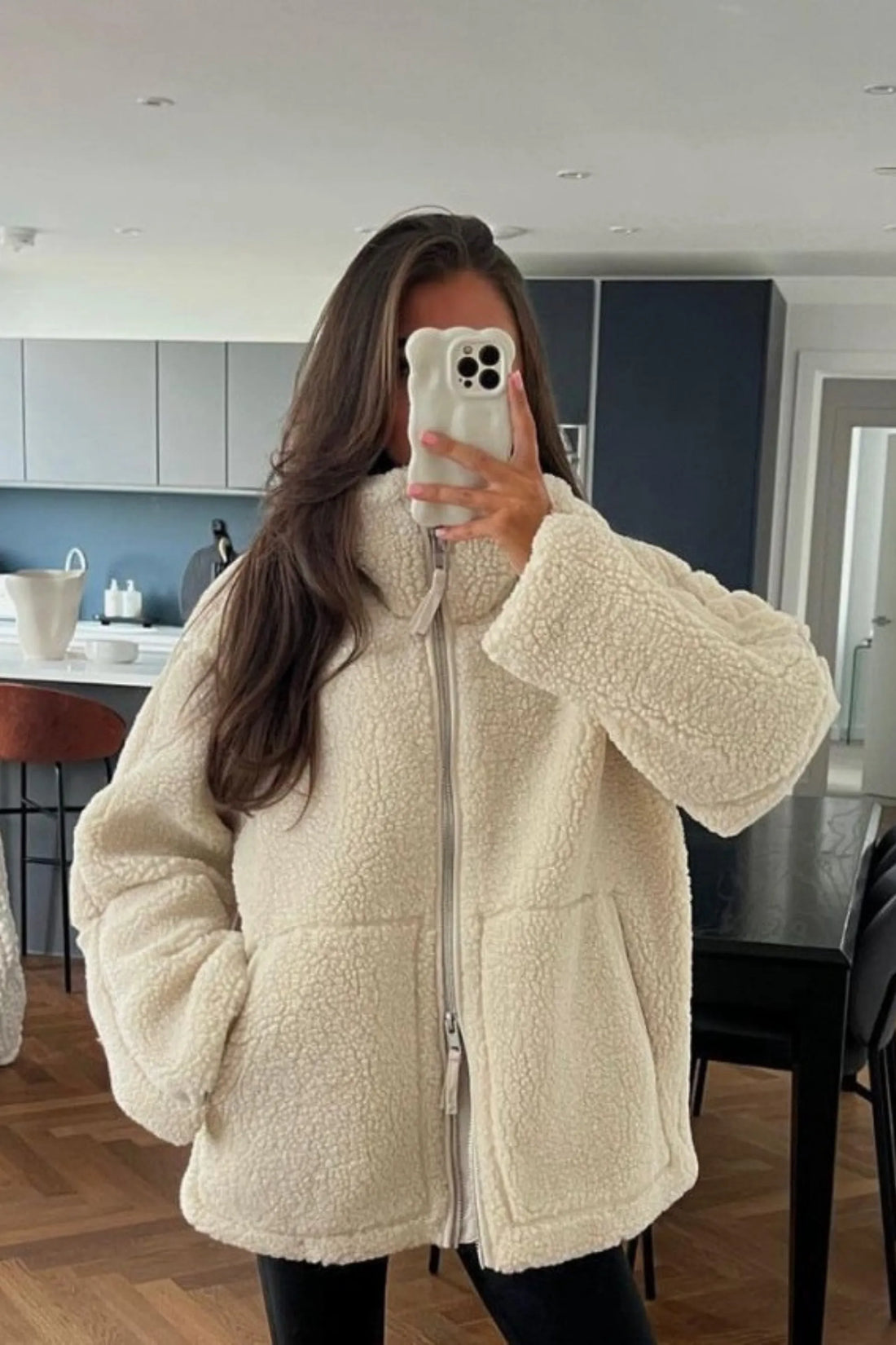 Warm teddy winter coat for women - elegant and cozy for winter