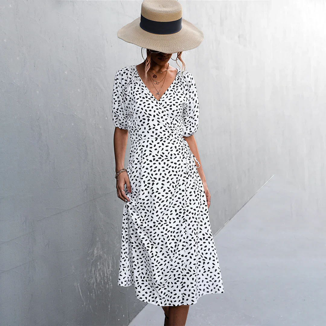 Alkmini – stylish midi dress