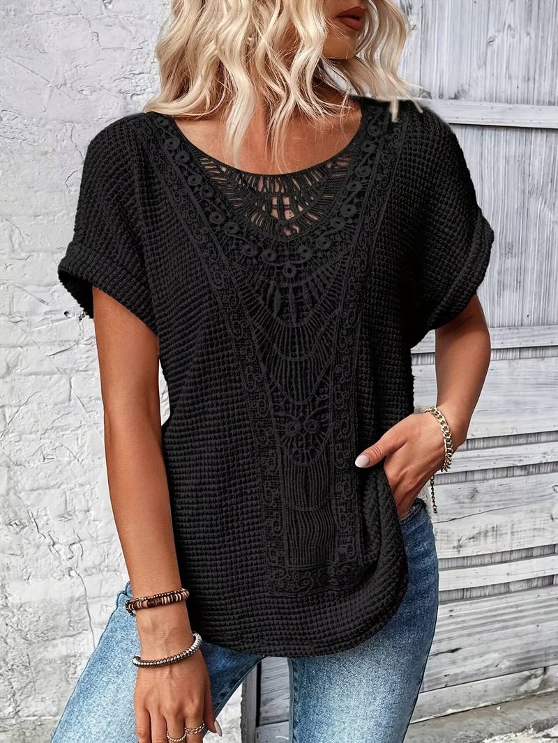 Sophia – t-shirt with lace splice and round neck