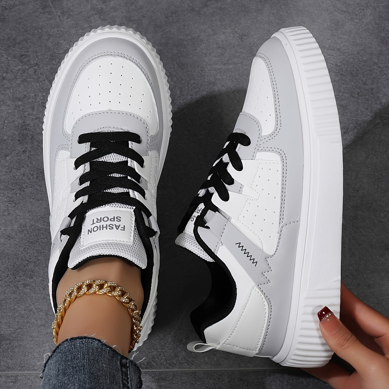 Stylish Colorblock Mesh Sneakers for Women | Ideal for Everyday Wear