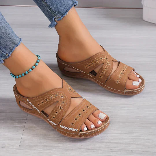 Eliana | orthopedic sandals