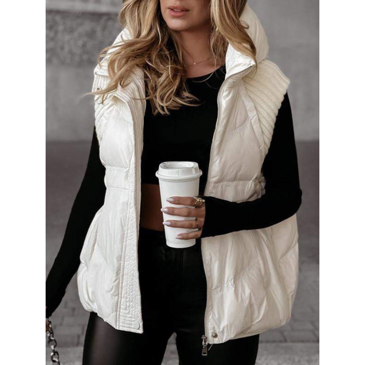 Cailin™ - Quilted sleeveless jacket